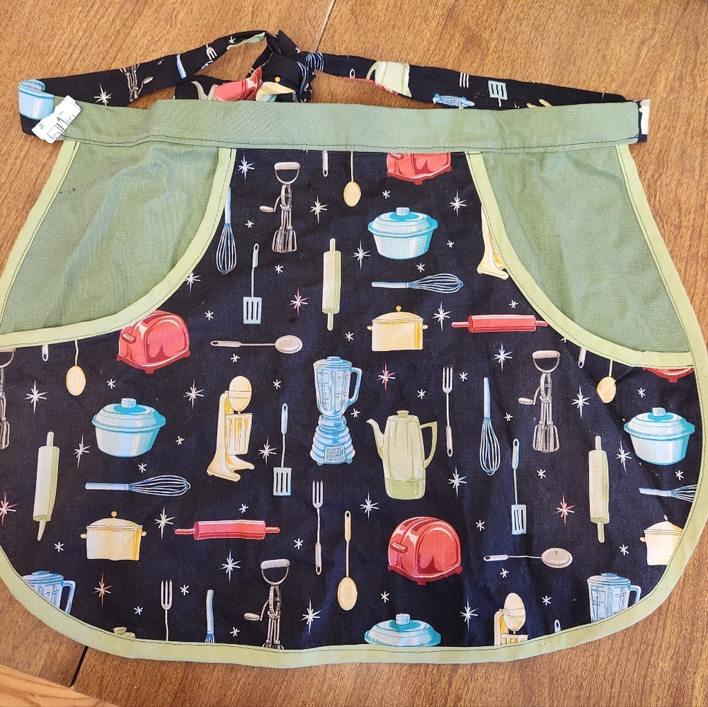 Kitchen Apron Vintage-inspired fabric